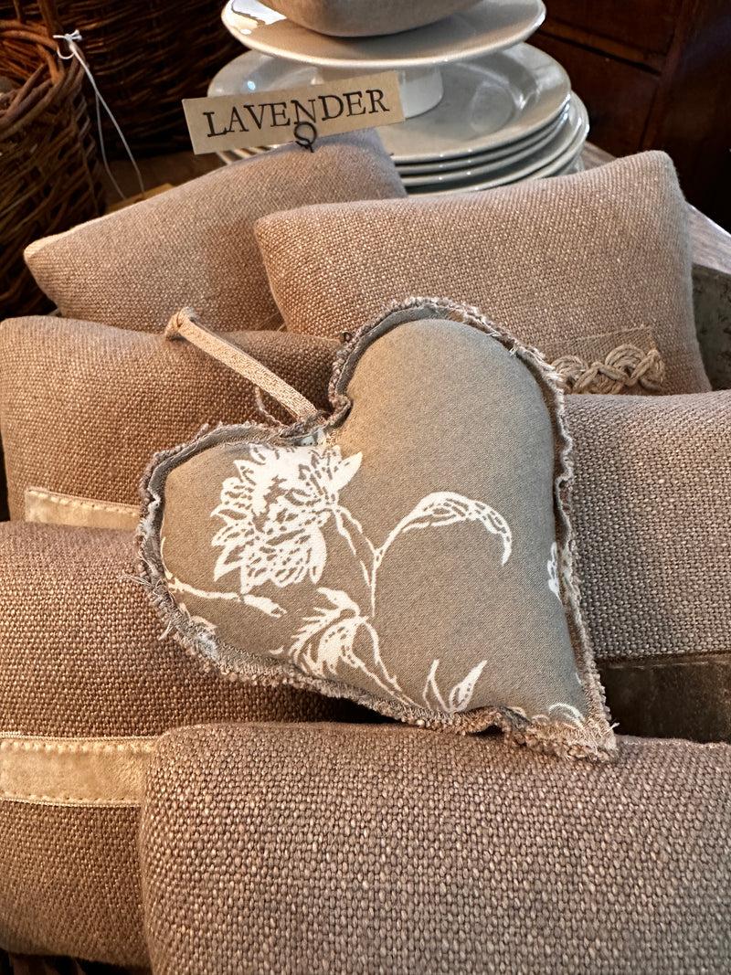 Linen Lavender Heart Sachets – Artisan Made in New England