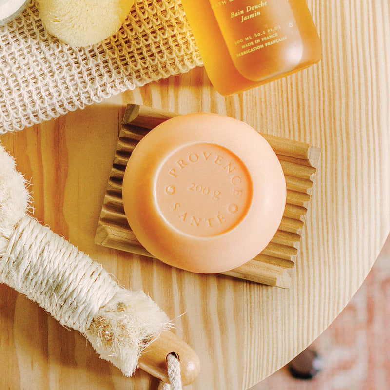 soap dish with round soap